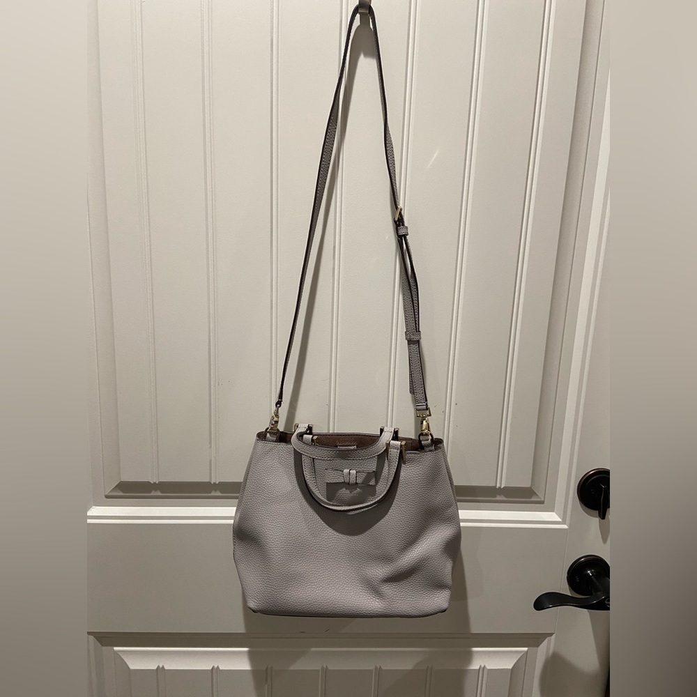 NWOT Kate Spade ♠️ gray pebbled leather crossbody